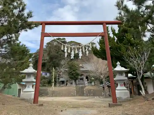 瀧口神社の鳥居