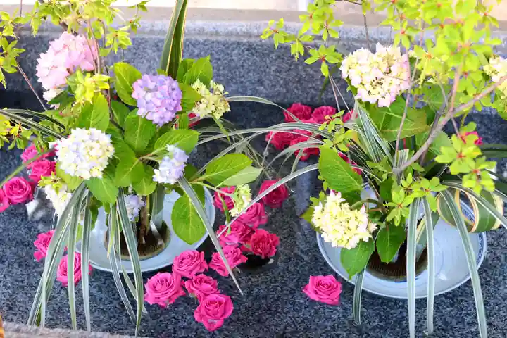 三津厳島神社の手水舎