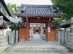 布忍神社の山門
