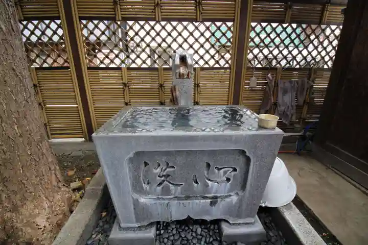永代寺の手水舎