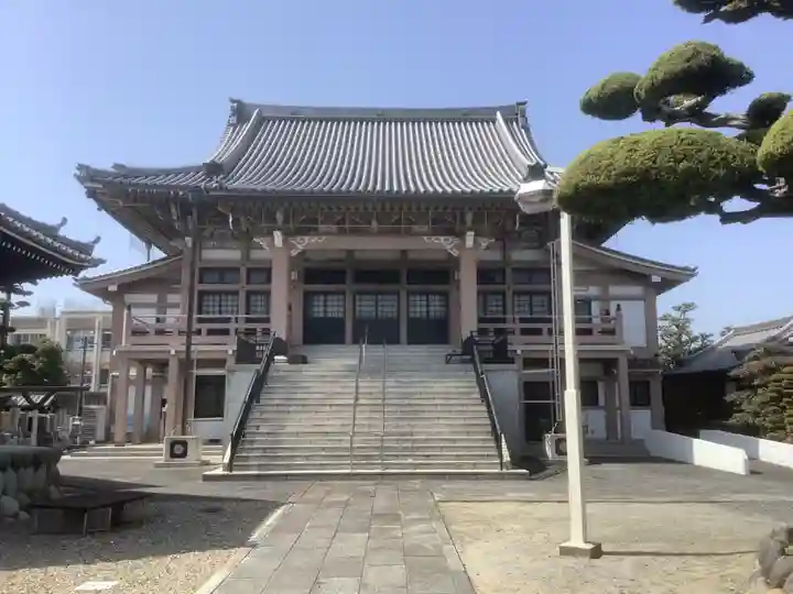 円盛寺の本殿・本堂