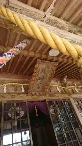 御崎神社の本殿・本堂