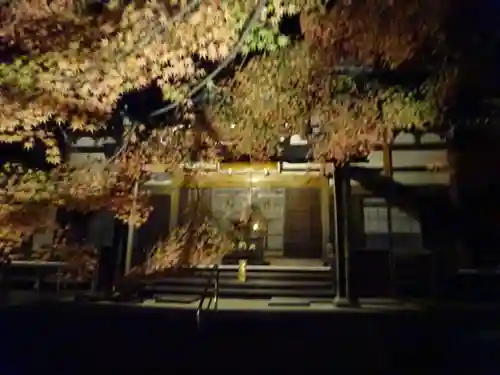 心行寺の本殿・本堂