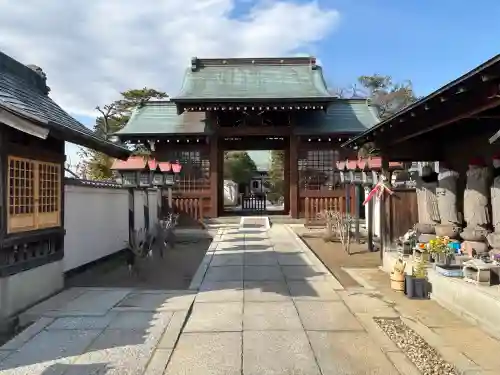 東福寺の{uncategorized: "未分類", other: "その他", undefined: "問題あり", building: "その他建物", grave: "お墓", sacred_gate: "鳥居", guardian: "狛犬", statue: "像", buddha: "仏像", history: "歴史", nature: "自然", garden: "庭園", animal: "動物", pagoda: "塔", temizu: "手水舎", mountain_gate: "山門・神門", sanctuary: "本殿・本堂", subordinate: "末社・摂社", art: "芸術", scenery: "景色", jizo: "地蔵", ema: "絵馬", goshuin: "御朱印", omikuji: "おみくじ", items: "授与品その他", amulet: "お守り", goshuincho: "御朱印帳", eats: "食事", festival: "お祭り", votive_dance: "神楽", shichigosan: "七五三参", wedding: "結婚式", experience: "体験その他", initially: "初詣", around: "周辺", anti_infection: "感染症対策"}