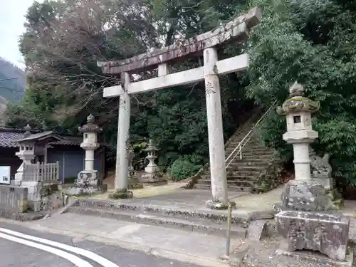 根雨神社の鳥居