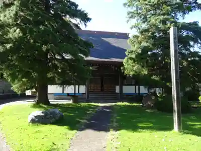 泉龍寺の本殿・本堂