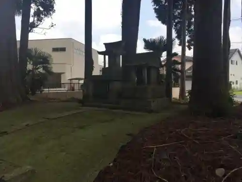 鶏峯神社の建物その他