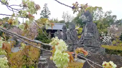 蓮華寺の地蔵