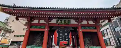 浅草寺の山門・神門
