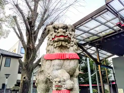 金山神社の狛犬