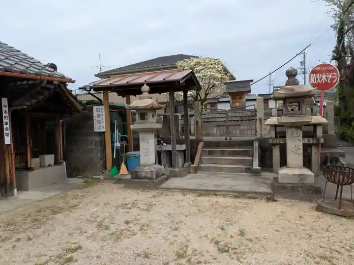 神明神社 石地蔵堂(愛知県)