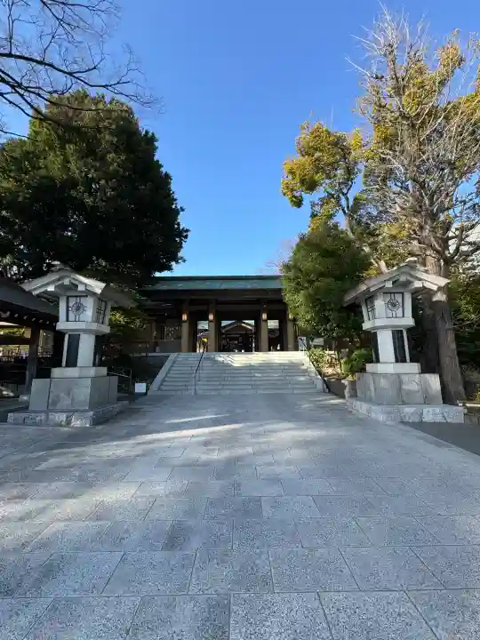 東郷神社の{uncategorized: "未分類", other: "その他", undefined: "問題あり", building: "その他建物", grave: "お墓", sacred_gate: "鳥居", guardian: "狛犬", statue: "像", buddha: "仏像", history: "歴史", nature: "自然", garden: "庭園", animal: "動物", pagoda: "塔", temizu: "手水舎", mountain_gate: "山門・神門", sanctuary: "本殿・本堂", subordinate: "末社・摂社", art: "芸術", scenery: "景色", jizo: "地蔵", ema: "絵馬", goshuin: "御朱印", omikuji: "おみくじ", items: "授与品その他", amulet: "お守り", goshuincho: "御朱印帳", eats: "食事", festival: "お祭り", votive_dance: "神楽", shichigosan: "七五三参", wedding: "結婚式", experience: "体験その他", initially: "初詣", around: "周辺", anti_infection: "感染症対策"}