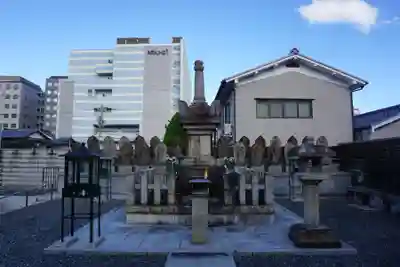 誠心院（東北寺誠心院）の塔