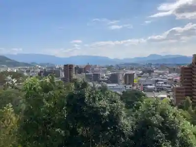 岩崎神社の周辺