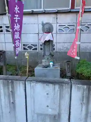 成田山横浜別院延命院の地蔵