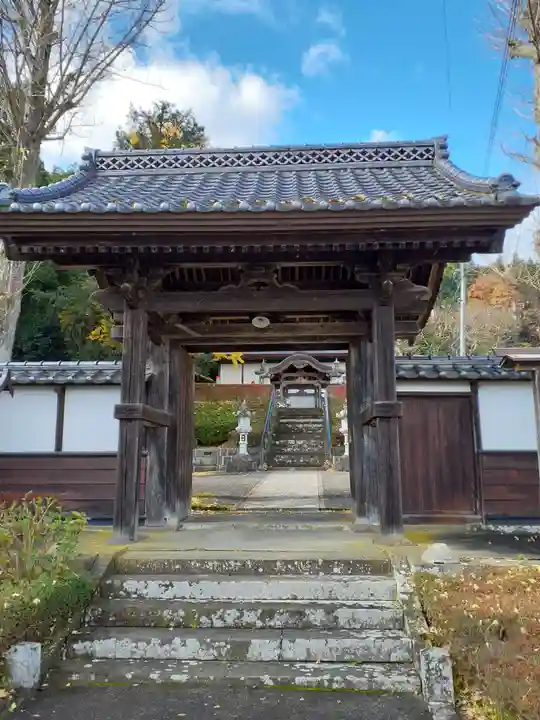 専念寺の山門・神門