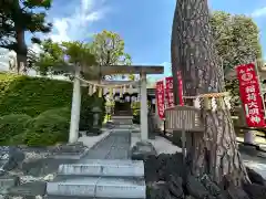 中野沼袋氷川神社の鳥居