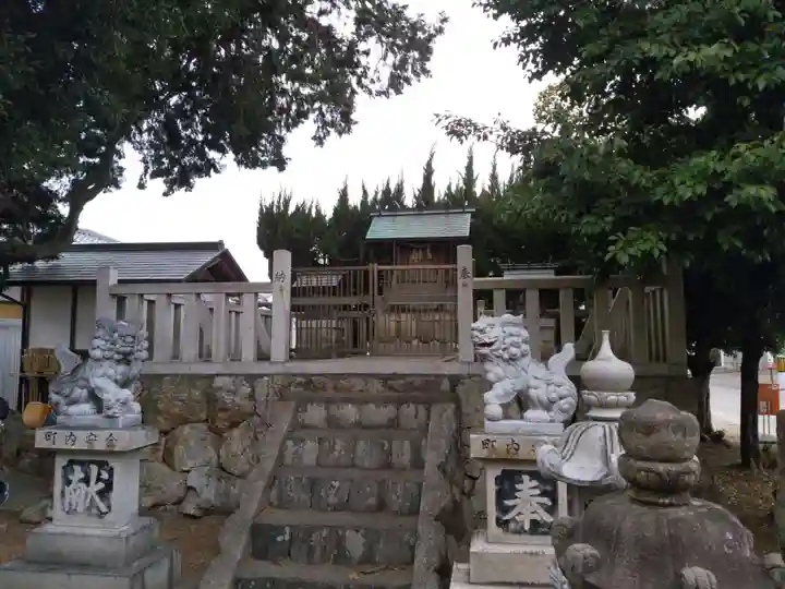 御鍬神社の本殿・本堂