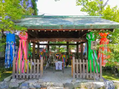 若宮神明社の建物その他