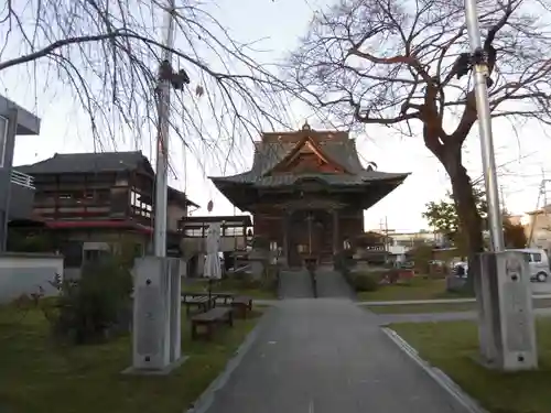 秩父札所十三番 慈眼寺の本殿・本堂