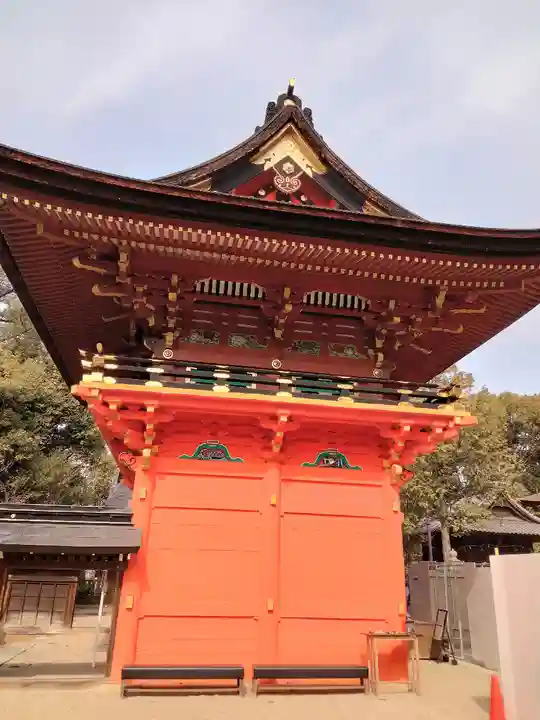 六所神社の山門・神門