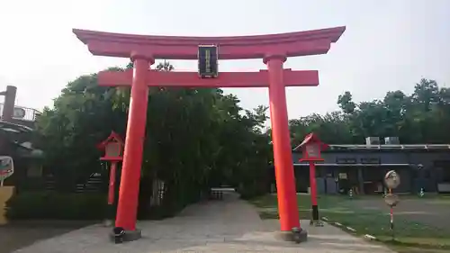 冠稲荷神社の鳥居