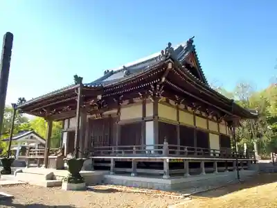 高薗寺の本殿・本堂