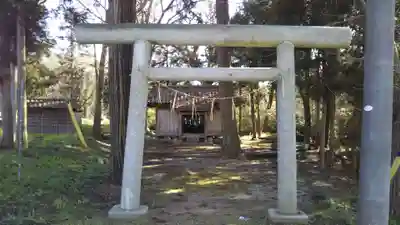 鷹房神社の鳥居