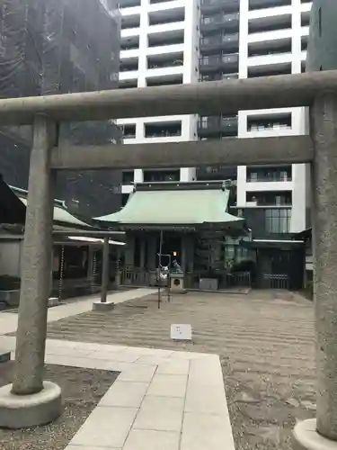 宮益御嶽神社の鳥居