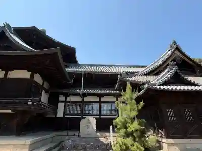 斑鳩寺の{uncategorized: "未分類", other: "その他", undefined: "問題あり", building: "その他建物", grave: "お墓", sacred_gate: "鳥居", guardian: "狛犬", statue: "像", buddha: "仏像", history: "歴史", nature: "自然", garden: "庭園", animal: "動物", pagoda: "塔", temizu: "手水舎", mountain_gate: "山門・神門", sanctuary: "本殿・本堂", subordinate: "末社・摂社", art: "芸術", scenery: "景色", jizo: "地蔵", ema: "絵馬", goshuin: "御朱印", omikuji: "おみくじ", items: "授与品その他", amulet: "お守り", goshuincho: "御朱印帳", eats: "食事", festival: "お祭り", votive_dance: "神楽", shichigosan: "七五三参", wedding: "結婚式", experience: "体験その他", initially: "初詣", around: "周辺", anti_infection: "感染症対策"}