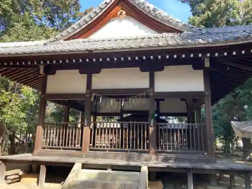 行事神社の本殿