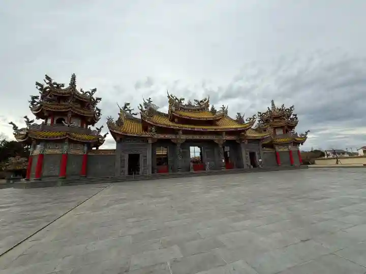 聖天宮の{uncategorized: "未分類", other: "その他", undefined: "問題あり", building: "その他建物", grave: "お墓", sacred_gate: "鳥居", guardian: "狛犬", statue: "像", buddha: "仏像", history: "歴史", nature: "自然", garden: "庭園", animal: "動物", pagoda: "塔", temizu: "手水舎", mountain_gate: "山門・神門", sanctuary: "本殿・本堂", subordinate: "末社・摂社", art: "芸術", scenery: "景色", jizo: "地蔵", ema: "絵馬", goshuin: "御朱印", omikuji: "おみくじ", items: "授与品その他", amulet: "お守り", goshuincho: "御朱印帳", eats: "食事", festival: "お祭り", votive_dance: "神楽", shichigosan: "七五三参", wedding: "結婚式", experience: "体験その他", initially: "初詣", around: "周辺", anti_infection: "感染症対策"}