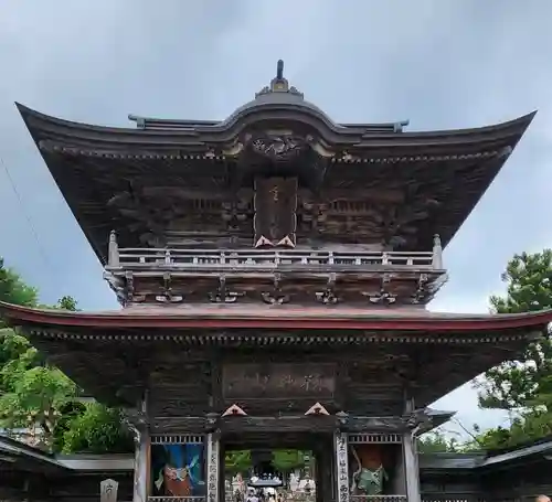 西方寺の山門