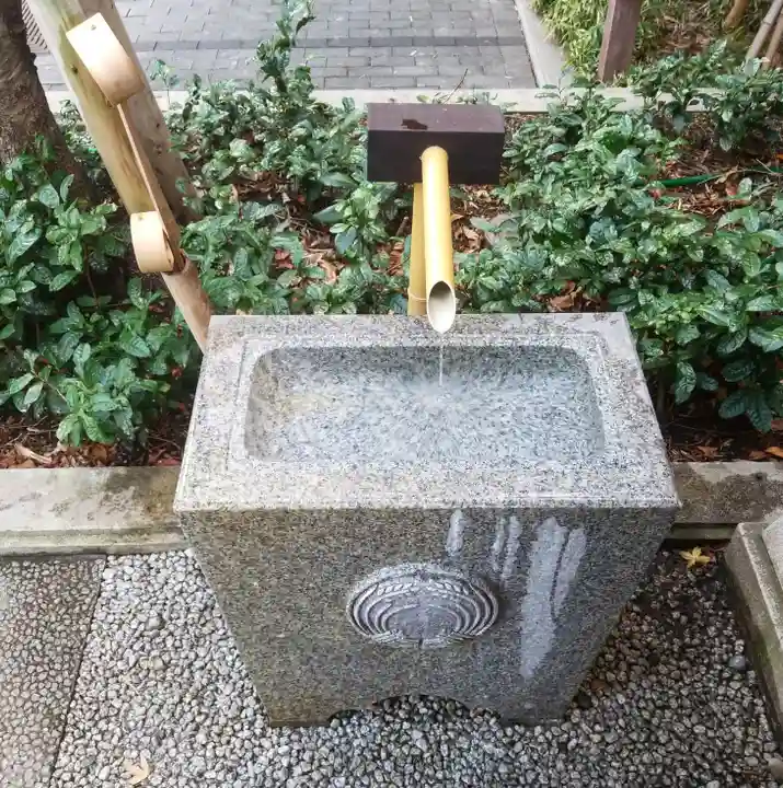 茶ノ木神社の手水舎