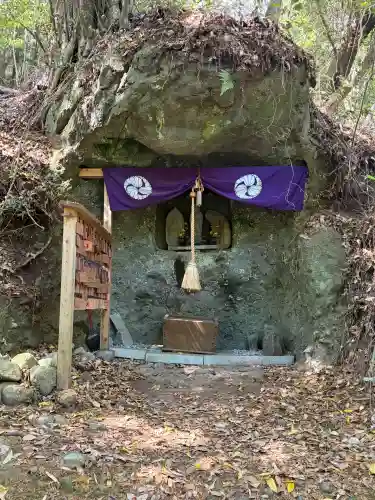 富貴寺の{uncategorized: "未分類", other: "その他", undefined: "問題あり", building: "その他建物", grave: "お墓", sacred_gate: "鳥居", guardian: "狛犬", statue: "像", buddha: "仏像", history: "歴史", nature: "自然", garden: "庭園", animal: "動物", pagoda: "塔", temizu: "手水舎", mountain_gate: "山門・神門", sanctuary: "本殿・本堂", subordinate: "末社・摂社", art: "芸術", scenery: "景色", jizo: "地蔵", ema: "絵馬", goshuin: "御朱印", omikuji: "おみくじ", items: "授与品その他", amulet: "お守り", goshuincho: "御朱印帳", eats: "食事", festival: "お祭り", votive_dance: "神楽", shichigosan: "七五三参", wedding: "結婚式", experience: "体験その他", initially: "初詣", around: "周辺", anti_infection: "感染症対策"}