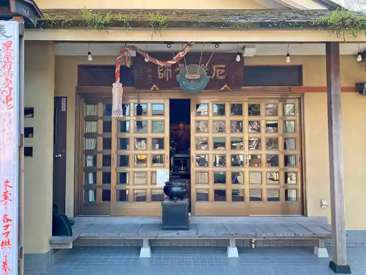 弘明寺の本殿・本堂