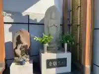 本正院の{uncategorized: "未分類", other: "その他", undefined: "問題あり", building: "その他建物", grave: "お墓", sacred_gate: "鳥居", guardian: "狛犬", statue: "像", buddha: "仏像", history: "歴史", nature: "自然", garden: "庭園", animal: "動物", pagoda: "塔", temizu: "手水舎", mountain_gate: "山門・神門", sanctuary: "本殿・本堂", subordinate: "末社・摂社", art: "芸術", scenery: "景色", jizo: "地蔵", ema: "絵馬", goshuin: "御朱印", omikuji: "おみくじ", items: "授与品その他", amulet: "お守り", goshuincho: "御朱印帳", eats: "食事", festival: "お祭り", votive_dance: "神楽", shichigosan: "七五三参", wedding: "結婚式", experience: "体験その他", initially: "初詣", around: "周辺", anti_infection: "感染症対策"}