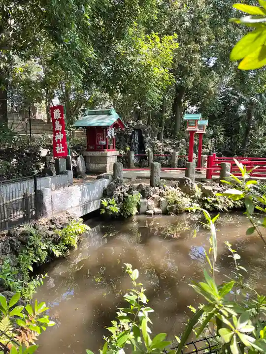 世田谷八幡宮の末社・摂社