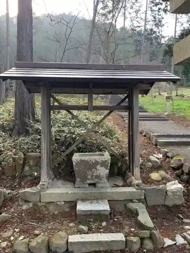 五十餘州神社の手水舎