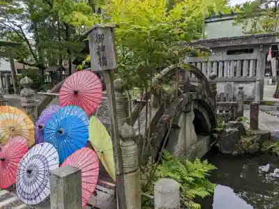 若宮神明社の{uncategorized: "未分類", other: "その他", undefined: "問題あり", building: "その他建物", grave: "お墓", sacred_gate: "鳥居", guardian: "狛犬", statue: "像", buddha: "仏像", history: "歴史", nature: "自然", garden: "庭園", animal: "動物", pagoda: "塔", temizu: "手水舎", mountain_gate: "山門・神門", sanctuary: "本殿・本堂", subordinate: "末社・摂社", art: "芸術", scenery: "景色", jizo: "地蔵", ema: "絵馬", goshuin: "御朱印", omikuji: "おみくじ", items: "授与品その他", amulet: "お守り", goshuincho: "御朱印帳", eats: "食事", festival: "お祭り", votive_dance: "神楽", shichigosan: "七五三参", wedding: "結婚式", experience: "体験その他", initially: "初詣", around: "周辺", anti_infection: "感染症対策"}