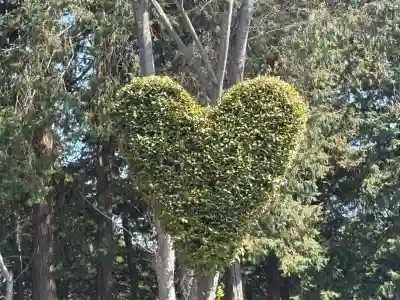 春日神社の{uncategorized: "未分類", other: "その他", undefined: "問題あり", building: "その他建物", grave: "お墓", sacred_gate: "鳥居", guardian: "狛犬", statue: "像", buddha: "仏像", history: "歴史", nature: "自然", garden: "庭園", animal: "動物", pagoda: "塔", temizu: "手水舎", mountain_gate: "山門・神門", sanctuary: "本殿・本堂", subordinate: "末社・摂社", art: "芸術", scenery: "景色", jizo: "地蔵", ema: "絵馬", goshuin: "御朱印", omikuji: "おみくじ", items: "授与品その他", amulet: "お守り", goshuincho: "御朱印帳", eats: "食事", festival: "お祭り", votive_dance: "神楽", shichigosan: "七五三参", wedding: "結婚式", experience: "体験その他", initially: "初詣", around: "周辺", anti_infection: "感染症対策"}