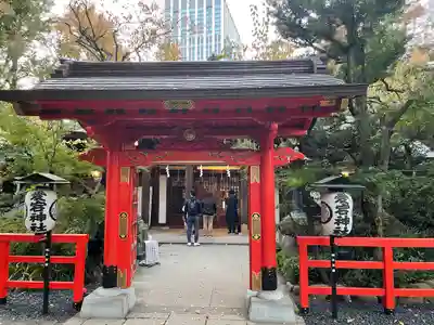 愛宕神社の山門・神門