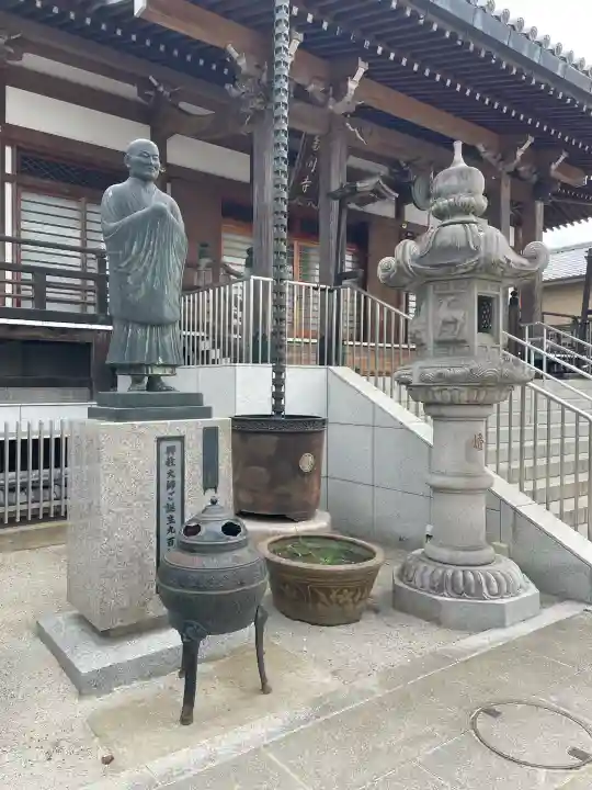 多聞寺の{uncategorized: "未分類", other: "その他", undefined: "問題あり", building: "その他建物", grave: "お墓", sacred_gate: "鳥居", guardian: "狛犬", statue: "像", buddha: "仏像", history: "歴史", nature: "自然", garden: "庭園", animal: "動物", pagoda: "塔", temizu: "手水舎", mountain_gate: "山門・神門", sanctuary: "本殿・本堂", subordinate: "末社・摂社", art: "芸術", scenery: "景色", jizo: "地蔵", ema: "絵馬", goshuin: "御朱印", omikuji: "おみくじ", items: "授与品その他", amulet: "お守り", goshuincho: "御朱印帳", eats: "食事", festival: "お祭り", votive_dance: "神楽", shichigosan: "七五三参", wedding: "結婚式", experience: "体験その他", initially: "初詣", around: "周辺", anti_infection: "感染症対策"}