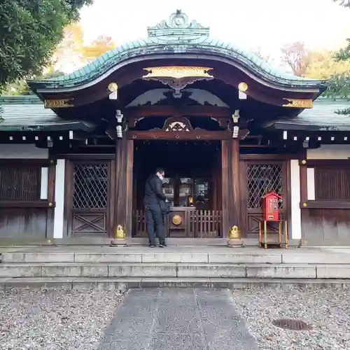 白金氷川神社の本殿・本堂