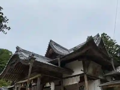 鼓神社の本殿