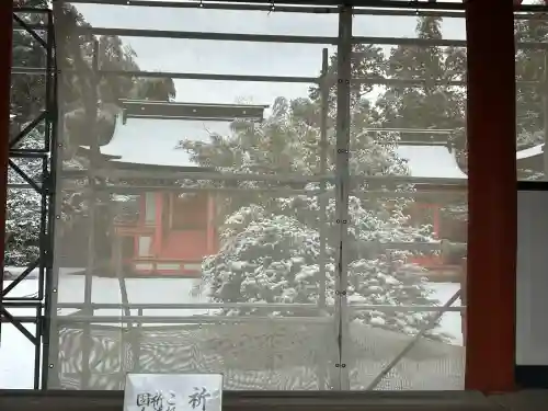 美濃國一宮　南宮大社の{uncategorized: "未分類", other: "その他", undefined: "問題あり", building: "その他建物", grave: "お墓", sacred_gate: "鳥居", guardian: "狛犬", statue: "像", buddha: "仏像", history: "歴史", nature: "自然", garden: "庭園", animal: "動物", pagoda: "塔", temizu: "手水舎", mountain_gate: "山門・神門", sanctuary: "本殿・本堂", subordinate: "末社・摂社", art: "芸術", scenery: "景色", jizo: "地蔵", ema: "絵馬", goshuin: "御朱印", omikuji: "おみくじ", items: "授与品その他", amulet: "お守り", goshuincho: "御朱印帳", eats: "食事", festival: "お祭り", votive_dance: "神楽", shichigosan: "七五三参", wedding: "結婚式", experience: "体験その他", initially: "初詣", around: "周辺", anti_infection: "感染症対策"}