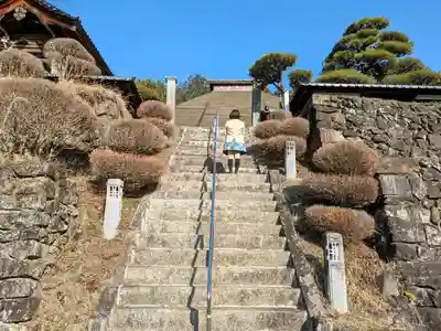 金鳳寺の山門・神門