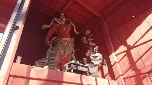 本遠寺の像