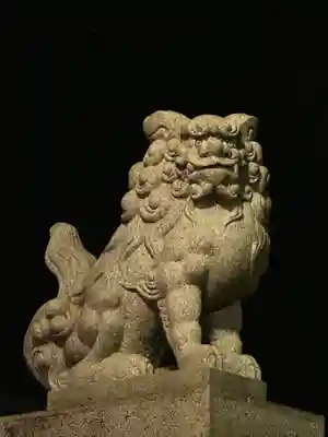 瀬戸神社の狛犬