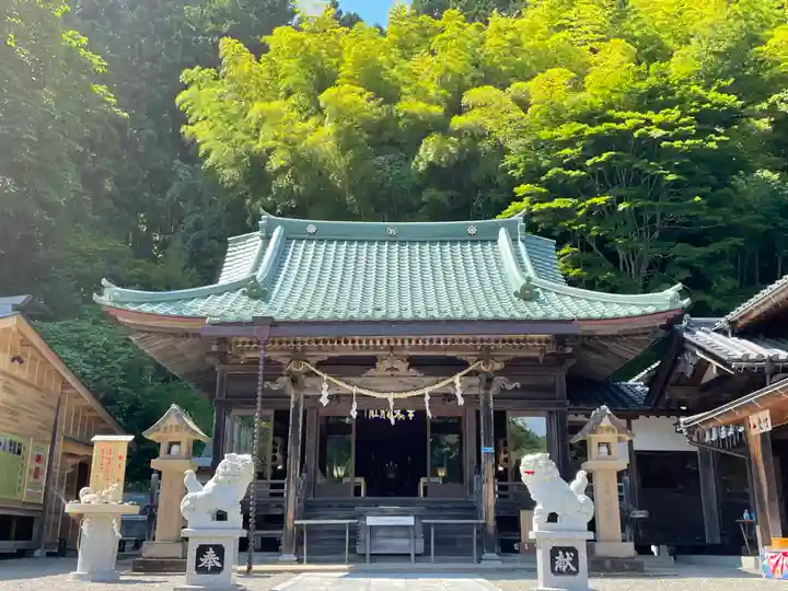 早馬神社の本殿・本堂